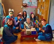 (주)또하나의가족경기서부센터 | 15(수) 진행 되었습니다 - 노 인 | 어르신 - [제주]서부종합사회복지관 또 하나의 가족, 마음돌봄 사업에서 진행되는 '가족품 생일상' 사업이...