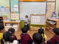 ❣️행복 가득한 글로벌 2반❣️＜10월 오늘의 기자: 조연아, 주하랑, 이윤보, 문수아, 이은솔＞ - 글로벌2반 - 오르다유치원 ❣️행복 가득한... 