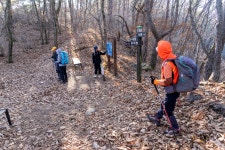 제830차 거창 우두산(고견사 주차장~고견사~쌀굴~우두산~의상봉~지남산~장군봉~바리봉~고견사 주차장) - 카페 앨범 - 수목산악회06 제830차 거창... 