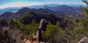 제830차 거창 우두산(고견사 주차장~고견사~쌀굴~우두산~의상봉~지남산~장군봉~바리봉~고견사 주차장) - 카페 앨범 - 수목산악회06 제830차 거창... 