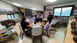 2024 체험주간 15. 독서대화 - 책숲 체험 [들른이] - 통전교육연구소 2024 체험주간 15. 독서대화