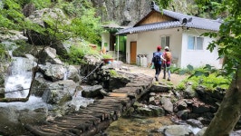 영남알프스 「천황산」 ☞ 「적조암」.. 아픔 없는 행복은 없다. - 두건 - J3 클럽 J3 클럽