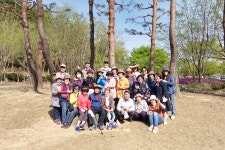 본당 어르신들과 소박한 엠마우스 - 본당 앨범 - 성건성당 성건성당
