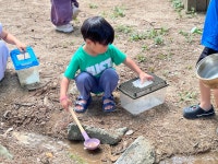 250705 물길놀이*야광팔찌 - 숲이랑 책이랑 아이돌봄방 - 자연과 함께 행복한 리더로 키우는 성곡어린이집 자연과 함께 행복한 리더로 키우는... 