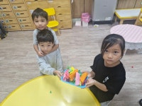 250928 돌봄 (동화:추석 전날 달밤에/알록달록 송편만들기) - 숲이랑 책이랑 아이돌봄방 - 자연과 함께 행복한 리더로 키우는 성곡어린이집... 