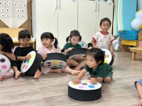 250703 동글동글 김밥(꽃잎반) - 체육- 유캔ucon - 자연과 함께 행복한 리더로 키우는 성곡어린이집 250703 동글동글 김밥(꽃잎반)