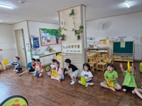 원반놀이😄😄 - 오일러반 사진 - 제주 피터팬 어린이집 제주 피터팬 어린이집