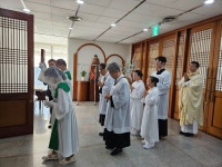 2025.08.10.새 사제 함현준 프란치스코 첫미사 및 안수 - 2025년도 행사 - 풍납동 성당 풍납동 성당