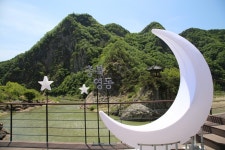 충북 영동 월류봉둘레길 - 국내여행관광산행 - 행복 삶터 충북 영동 월류봉둘레길