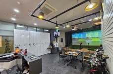 SG 스크린 골프연습장 양도 매매 합니다(위례신도시) - 실내연습장매매 - 골프나인 SG 스크린 골프연습장 양도 매매 합니다(위례신도시)