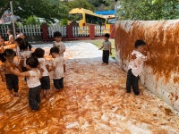 황토놀이 체험🌈🩵 - ◈─…―[행사포토] - 잼 잼 어 린 이 집 잼 잼 어 린 이 집