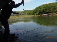 일교차가 큽니다. 야간 겨울옷 착용 - 즐거운 낚시장 - 화도낚시공원 꺽대채비 일교차가 큽니다. 야간 겨울옷 착용