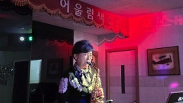 야간 반 생파 했습니다 - 공연사진 - 천안색소폰어울림동호회 야간 반 생파 했습니다