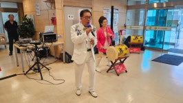 제460회 로고스 요양병원. - 공연사진 - 천안색소폰어울림동호회 제460회 로고스 요양병원.