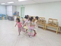 7월 21일 동화나라 문해력 - 하늘반 - 방과후반 이야기 - 성저유치원 7월 21일 동화나라 문해력 - 하늘반