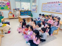 3월 19일 해반 - 코코팡 영어, 명화감상☀️ - 26.해반 - 성저유치원 3월 19일 해반 - 코코팡 영어, 명화감상☀️