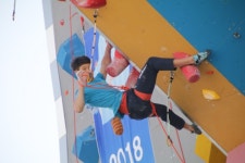 제1회 포항 전국 스포츠클라이밍대회 사진 - 대회안내 및 결과 - 골든 클라이밍 짐 제1회 포항 전국 스포츠클라이밍대회 사진