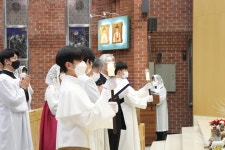 서원동성당 2021 주님성탄대축일 전야미사 - 2)성당행사 사진방 - 서원동성당 사진홍보부 빛과그림자 서원동성당 2021 주님성탄대축일 전야미사