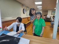 2025년 임마누엘집 이용인분들 건강검진 하는 날 - 소중한 만남... 소통. 직무교육 2025년 임마누엘집 이용인분들 건강검진 하는 날