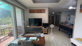 (경남고성부동산)삼산면/ 바닷가5분, 작은개울과 황토방,넓은텃밭과마당/ 깔끔한 전원주택매매 1,372제곱미터(415)/2억9500만원... 