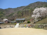 괴산, 역사기행 : 청 풍 명 월~각연사, 천주교 연풍 성지, 마애이불병좌상, 홍범식 고가, 충민사 등 괴산 역사기행 - ⊙산행과 여행정보... 