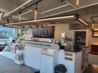 (춘천 명동 상가) 춘천 명동 입구, 위치 좋은 자리 2층 157m²(47) / 커피전문점, 미용실, 필라테스, 프랜차이즈, 의원 등 - 식당 카페 치킨... 