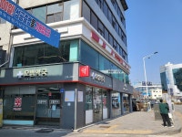 (춘천 명동 상가) 춘천 명동 입구, 위치 좋은 자리 2층 157m²(47) / 커피전문점, 미용실, 필라테스, 프랜차이즈, 의원 등 - 식당 카페 치킨... 