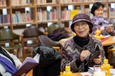 카페아이엔지동서울대도서관점 | 사랑아이엔지 시의 온도 낭송의 시간을 가졌습니다 - 사랑아이엔지 이야기 - 사랑아이엔지작은도서관 사랑아이엔지 시의 온도 낭송의 시간을...