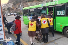 금일읍봉사회, 2월 버스 승·하차 도우미 활동 1회차 마무리]... 건너 온 따뜻한 손길... 금일읍봉사회, 2월 버스 승·하차 도우미 활동 1회차 마무리]