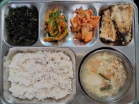 2023년 12월 20일 식단사진 - 식단사진 - 사회복지법인 운가자비원 운가데이케어센터 2023년 12월 20일 식단사진