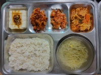 2023년 12월 26일 식단사진 - 식단사진 - 사회복지법인 운가자비원 운가데이케어센터 2023년 12월 26일 식단사진