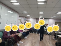 2023년 12월 노래교실 - 프로그램 사진 - 사회복지법인 운가자비원 운가데이케어센터 2023년 12월 노래교실