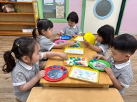 온유반 5월 활동 사진 (2) - 2026년 온유반 - 열매 몬테소리어린이집 온유반 5월 활동 사진 (2)