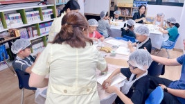 쿠킹클래스 : 바나나 푸딩 만들기 - 마을학교지역아동센터활동 - 마을학교사회적협동조합 (마을학교지역아동센터) 쿠킹클래스 : 바나나 푸딩 만들기