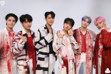 220425 (월) VICTON :: [오월애(俉月哀)] 비하인드 미공개컷... 공식 팬카페 220425 (월) VICTON :: [오월애(俉月哀)] 비하인드 미공개컷