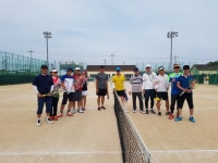 제 8회 경상매일신문 회장배 테니스대회 사진2 - 행사 사진방 - 포항시 테니스 협회 제 8회 경상매일신문 회장배 테니스대회 사진2