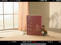 CG일 것 같지만 아니었던 공유 카누라떼 광고 - 동네마당 - 소주담(談) : 소소한 주민들의 이야기 CG일 것 같지만 아니었던 공유 카누라떼 광고