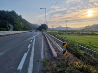 경북 / 국도28호선 의성 봉양 화전지구 2개소 도로시설물 방초매트 시공 2.(방초,식생매트) - 방초매트 - 방초,식생매트,식생토낭 시공 경북... 