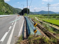 경북 / 국도28호선 의성 봉양 화전지구 2개소 도로시설물 방초매트 시공 2.(방초,식생매트) - 방초매트 - 방초,식생매트,식생토낭 시공 경북... 