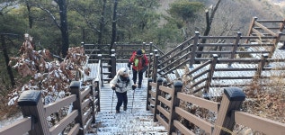 사천삼천포 일요산악회 모악산 환종주 산행을 하였습니다 - 산행후기 - 산이 반기는 사람들 사천삼천포 일요산악회 모악산 환종주 산행을... 