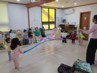 뮤직-놀이동산에 가요🎡 - 열매반(3세이상) - 리라어린이집♥ 뮤직-놀이동산에 가요🎡