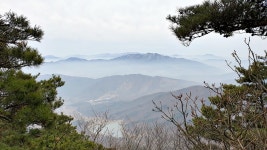 작은우태산 우태산 미모산 삼두봉 백운산(삼방산) 세심산 백운산 (김천)... 뉴서울마운틴클럽 작은우태산 우태산 미모산 삼두봉 백운산(삼방산)... 