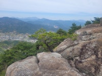 합천4악 종주에 나섰다가, 시간에 쫓겨 허굴산을 뺀 의룡산, 악견산... 나섰다가, 시간에 쫓겨 허굴산을 뺀 의룡산, 악견산, 금성산만 올랐다.
