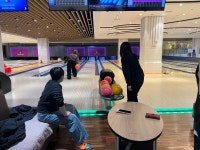 실무자와 함께하는 스포츠데이 1회기(볼링) - 프로그램별 활동 - 서귀포시여자중장기청소년쉼터온누리 실무자와 함께하는 스포츠데이 1회기(볼링)