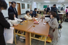 12.28. 예수, 마리아, 요셉의 성가정 축일(금혼식) #04 - 본당 앨범 - 부송동성당 2025.12.28. 예수, 마리아, 요셉의 성가정 축일(금혼식) #04