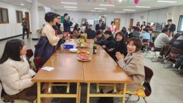 12.28. 예수, 마리아, 요셉의 성가정 축일(금혼식) #05 - 본당 앨범 - 부송동성당 2025.12.28. 예수, 마리아, 요셉의 성가정 축일(금혼식) #05