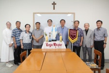 성조들의 모후Pr. 신단원 선서 - 나눔 이미지 - 천주교대구대교구 대명성당 성조들의 모후Pr. 신단원 선서