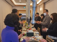 4월6일(목)성유축성미사(중앙주교좌성당)오전10시30분 - 본당 이미지... 광양성당 4월6일(목)성유축성미사(중앙주교좌성당)오전10시30분