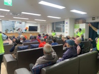 2024년 4월 18일 실버체조, 트니시니어오감활동 - 사진첩 - 가족처럼주야간보호센터 2024년 4월 18일 실버체조, 트니시니어오감활동