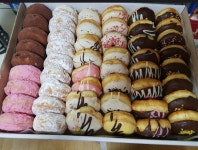 미친 가성비로 유명한 도너츠 - ★ ··· 하프타임 - 樂soccer 미친 가성비로 유명한 도너츠